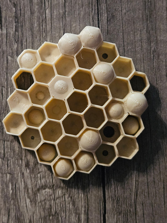Tan Wasp Nest Decoy – Natural Outdoor Wasp Repellent & Deterrent